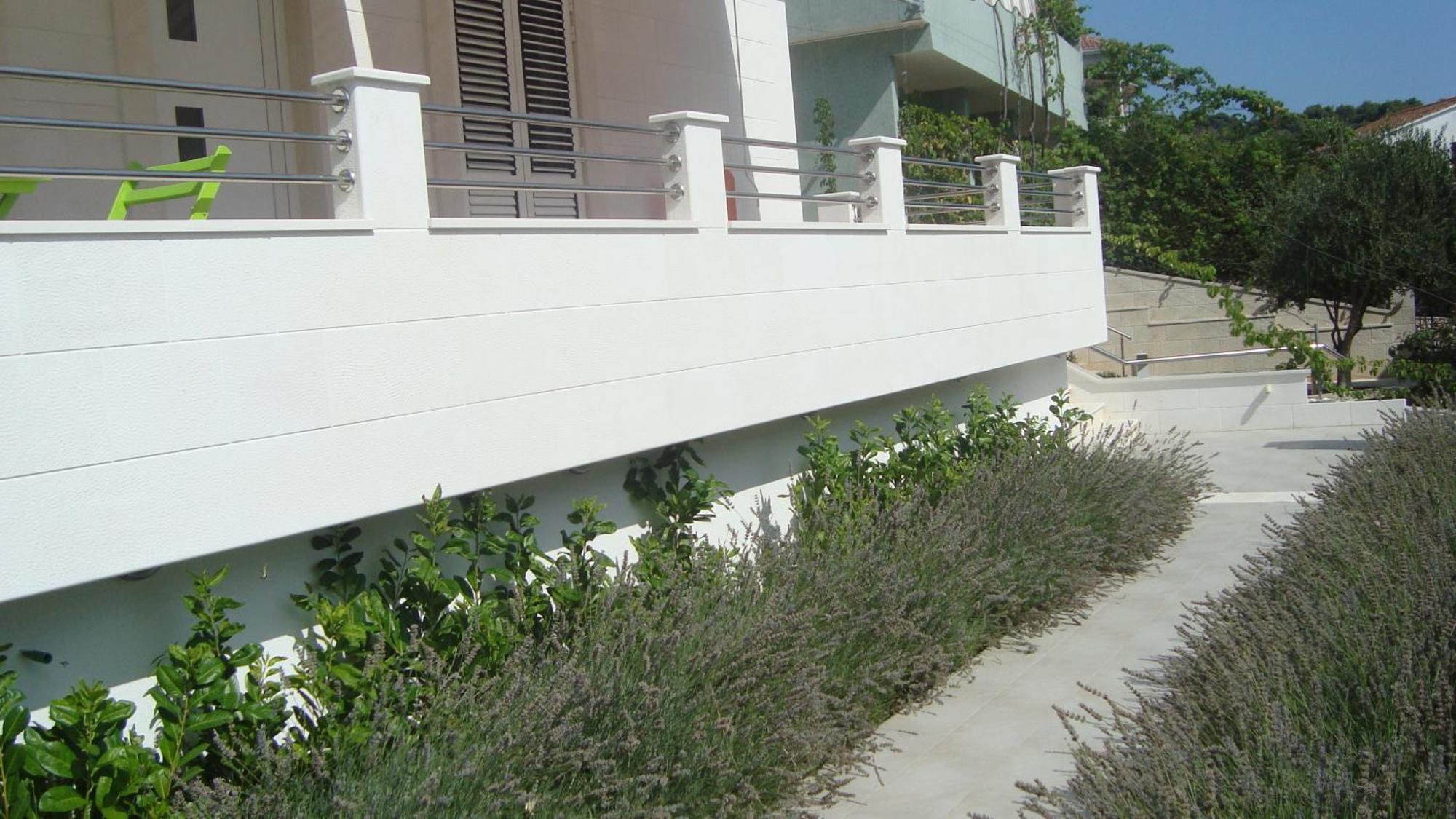 Apartments Niana With Heated Seawater Swimingpool Donji Okrug  Buitenkant foto