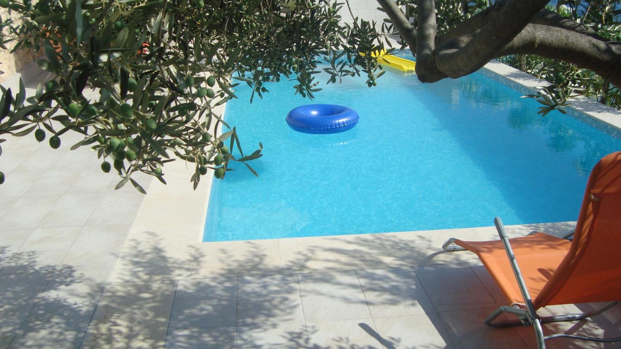 Apartments Niana With Heated Seawater Swimingpool Donji Okrug  Buitenkant foto